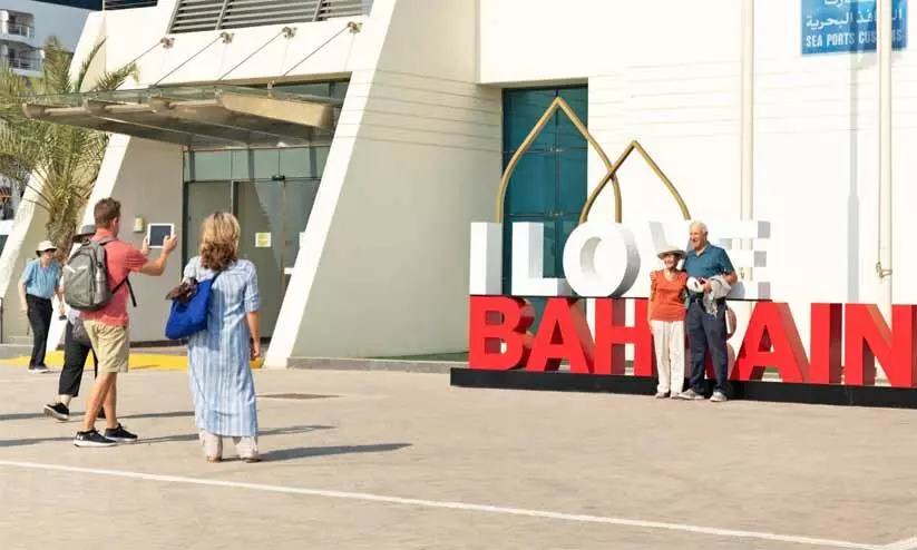 ക്രൂ​സ് ക​പ്പ​ൽ സീ​സ​ണി​ന് തു​ട​ക്ക​മാ​യി