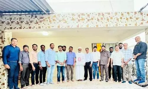 ലോ​ഗോ ലോ​ഞ്ചി​ങ്