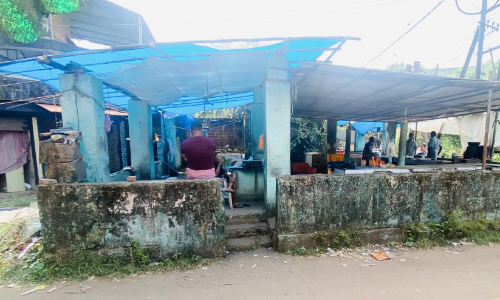 പാപ്പിനിശ്ശേരി മത്സ്യമാർക്കറ്റ്; നിർമാണത്തുക നഷ്ടമാകും