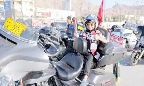 ബൈ​ക്ക് റാ​ലി​യു​മാ​യി നി​സ്​​വ ബൈ​ക്കേ​ഴ്‌​സ്