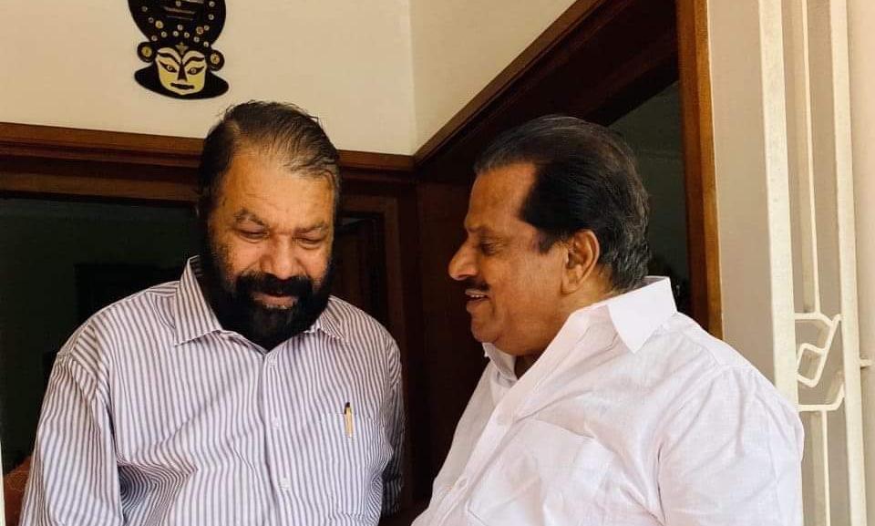 ``ഞാനും എെൻറ പാർട്ടിയും സഖാക്കളും ഇവിടെയൊക്കെ തന്നെ കാണും ``ഞാനും എെൻറ പാർട്ടിയും സഖാക്കളും ഇവിടെയൊക്കെ തന്നെ കാണും