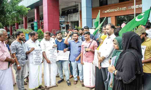 വ്യാ​ജ പ​ട്ട​യ​ത്തി​ൽ ഭൂ​മി ത​ട്ടി​പ്പ് കേ​സ്: കൗ​ൺ​സി​ല​ർ​ക്ക് മു​ൻ‌​കൂ​ർ ജാ​മ്യം