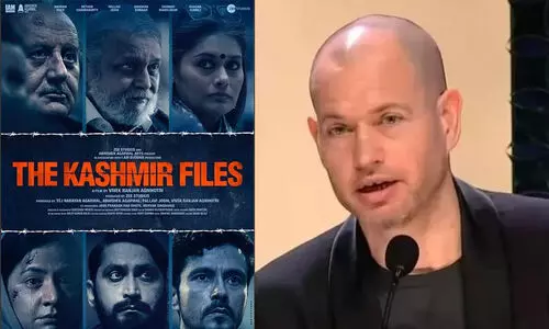 കശ്മീർ ഫയൽസിനെ അശ്ലീല ചിത്രമെന്ന് വിളിച്ചതിനെതിരെ നിർമാതാവ്: ബിജെപി സർക്കാറിന്റെ മൂക്കിന് താഴെ പണ്ഡിറ്റുകളെ അപമാനിച്ചു