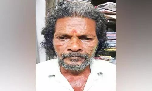 ചാരായവുമായി പിടിയിൽ