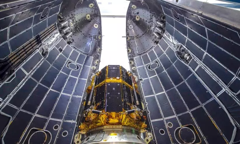 അറബ് ലോകം ചന്ദ്രനിലേക്ക്: ആദ്യ ചാന്ദ്രദൗത്യം റാശിദ് റോവറിന്റെ വിക്ഷേപണം ഇന്ന് അറബ് ലോകം ചന്ദ്രനിലേക്ക്: ആദ്യ ചാന്ദ്രദൗത്യം റാശിദ് റോവറിന്റെ വിക്ഷേപണം ഇന്ന്