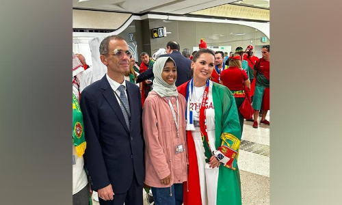 ക്രിസ്റ്റ്യാനോയെ പകർത്തിയ ഫിദ ഗാലറിയിലെത്തി; ഇഷ്ടതാരത്തെ കൺനിറയെ കണ്ടു