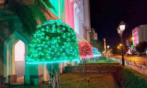 ഒമാനിൽ അവധി ആരംഭിച്ചു; വിനോദസഞ്ചാര കേന്ദ്രങ്ങളിൽ തിരക്കേറും