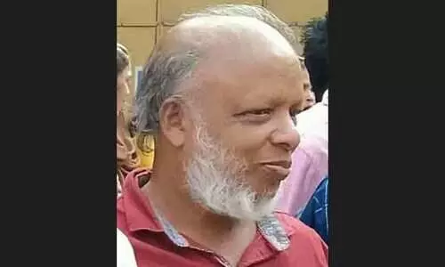 തെങ്ങിൽ കയറിയ മധ്യവയസ്കൻ ഷോക്കേറ്റ് മരിച്ചു