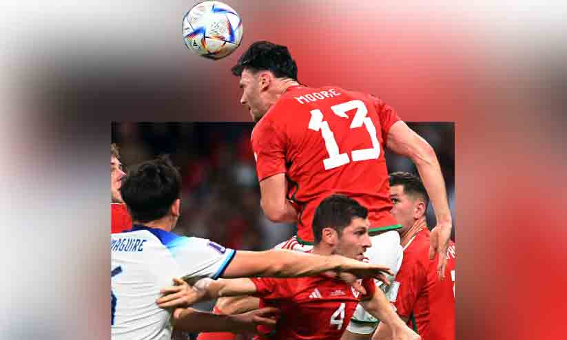 കരക്കിരുന്നവരുടെ ആനന്ദം കരക്കിരുന്നവരുടെ ആനന്ദം