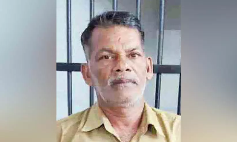 കലോത്സവ നഗരിക്കടുത്ത് കഞ്ചാവുമായി ഓട്ടോ ഡ്രൈവർ അറസ്റ്റിൽ കലോത്സവ നഗരിക്കടുത്ത് കഞ്ചാവുമായി ഓട്ടോ ഡ്രൈവർ അറസ്റ്റിൽ