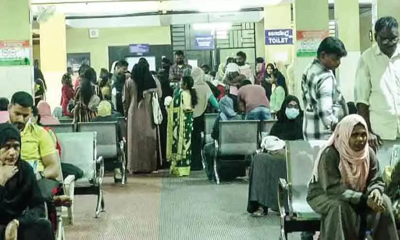 പൊന്നാനി മാതൃശിശു ആശുപത്രിയിൽ നവജാത ശിശുവിനെ ‘കാണാതായി’ പൊന്നാനി മാതൃശിശു ആശുപത്രിയിൽ നവജാത ശിശുവിനെ ‘കാണാതായി’