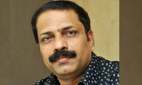 വർഗീയത കൊണ്ട് ഒരുകുറ്റി പുട്ട് തന്നെ ഉണ്ടാക്കിയേക്കാം; ചികിത്സ നിർദേശിച്ച് ശിഹാബുദ്ദീൻ പൊയ്ത്തുംകടവ്