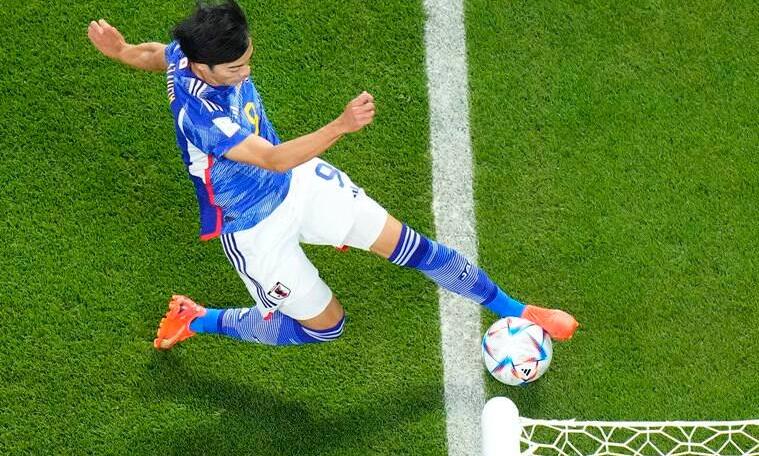 ജർമനിയെ പുറത്താക്കി ജപ്പാനെ പ്രീക്വാർട്ടറിലെത്തിച്ച ആ ഗോൾ എങ്ങനെ ഗോളായി? ജർമനിയെ പുറത്താക്കി ജപ്പാനെ പ്രീക്വാർട്ടറിലെത്തിച്ച ആ ഗോൾ എങ്ങനെ ഗോളായി?