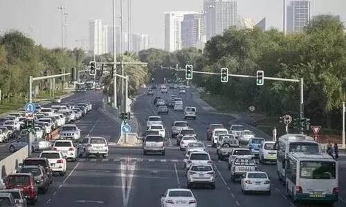 ഖ​ലീ​ജ് അ​ൽ അ​റ​ബ് സ്ട്രീ​റ്റ് അ​ട​ച്ചി​ടും