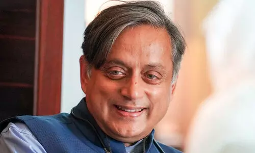 shashi tharoor