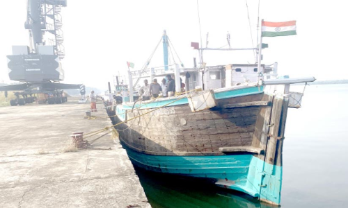 ചരക്ക് കിട്ടാനില്ല; ഉരു സർവിസിന് തിരിച്ചടി