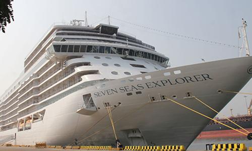 Second Seven Seas Explorer cruise vessel calls at Mangaluru Port