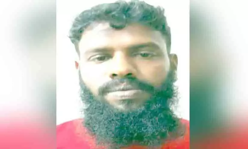 ഓപറേഷൻ ഡാർക്ക് ഹണ്ട്: കുറ്റവാളിയെ കാപ്പ ചുമത്തി ജയിലിലടച്ചു ഓപറേഷൻ ഡാർക്ക് ഹണ്ട്: കുറ്റവാളിയെ കാപ്പ ചുമത്തി ജയിലിലടച്ചു