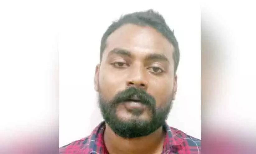 സ്കൂൾ വിദ്യാർഥികളെ മർദിച്ചയാൾ അറസ്റ്റിൽ സ്കൂൾ വിദ്യാർഥികളെ മർദിച്ചയാൾ അറസ്റ്റിൽ