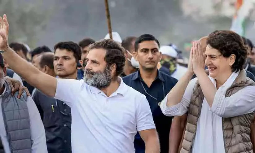 ഭാരത് ജോഡോ യാത്രക്ക് പിന്നാലെ പ്രിയങ്ക ഗാന്ധി നയിക്കുന്ന മഹിള മാർച്ചുമായി കോൺഗ്രസ് ഭാരത് ജോഡോ യാത്രക്ക് പിന്നാലെ പ്രിയങ്ക ഗാന്ധി നയിക്കുന്ന മഹിള മാർച്ചുമായി കോൺഗ്രസ്