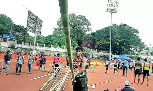 ഈ പച്ചമുള താങ്ങില്ല, നിയാസിന്റെ നൊമ്പരം