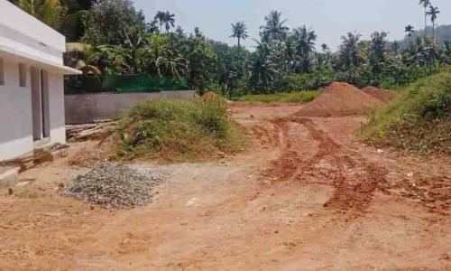 അരുവിക്കര ഗ്രാമപഞ്ചായത്ത് സ്റ്റേഡിയം നിർമാണം പാതിവഴിയിൽ