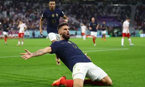 റെക്കോഡ് ജിറൂഡ്; ഫ്രാൻസിനായി ഏറ്റവും കൂടുതൽ ഗോൾ നേടിയ താരം