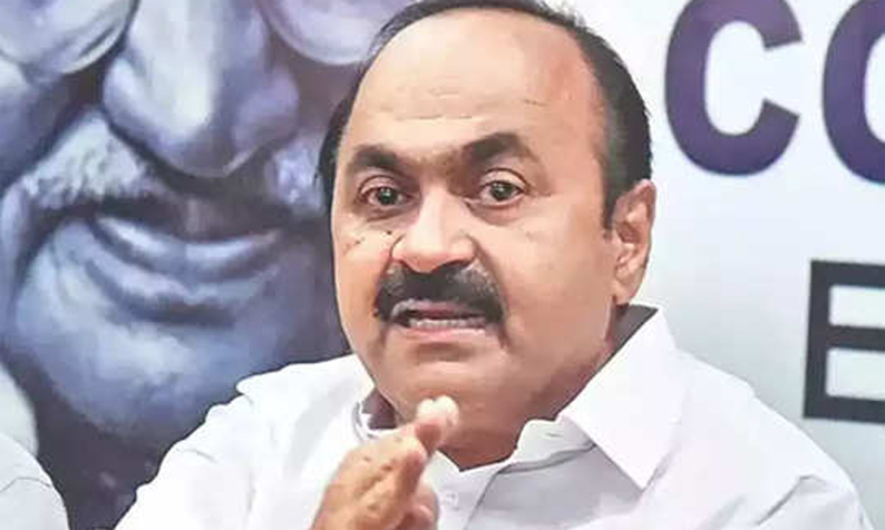 വാര്ത്ത കൊടുത്തവര്ക്ക് കണ്ട് സമാധാനിക്കാമെന്നല്ലാതെ ആര് വിചാരിച്ചാലും യു.ഡി.എഫില് ഭിന്നിപ്പുണ്ടാക്കാനാകില്ല -വി.ഡി സതീശൻ വാര്ത്ത കൊടുത്തവര്ക്ക് കണ്ട് സമാധാനിക്കാമെന്നല്ലാതെ ആര് വിചാരിച്ചാലും യു.ഡി.എഫില് ഭിന്നിപ്പുണ്ടാക്കാനാകില്ല -വി.ഡി സതീശൻ