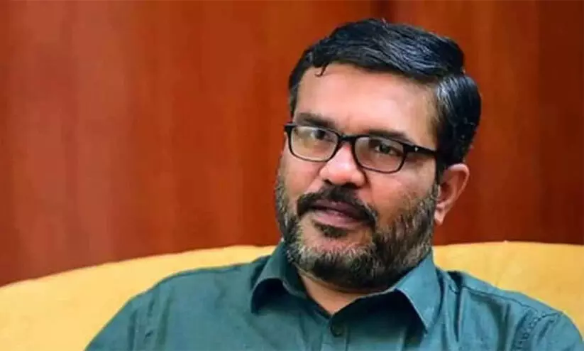 മേയറുടെ വിവാദ കത്ത്: റിപ്പോർട്ട് സർക്കാർ പരിശോധിക്കുകയാണെന്ന് എം.ബി. രാജേഷ് മേയറുടെ വിവാദ കത്ത്: റിപ്പോർട്ട് സർക്കാർ പരിശോധിക്കുകയാണെന്ന് എം.ബി. രാജേഷ്