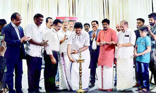 പ്ര​വാ​സി കേ​ര​ള കോ​ൺ​ഗ്ര​സ് രൂ​പ​വ​ത്ക​രി​ച്ചു