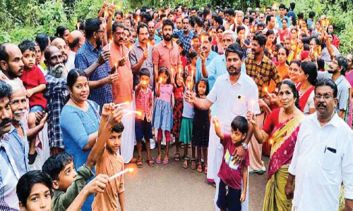 പറക്കുന്നിലെ മണ്ണെടുപ്പ്; പ്രതിഷേധവുമായി നാട്ടുകാർ