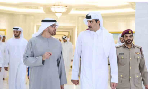 യു.എ.ഇ പ്രസിഡൻറ്​ ഖത്തറിൽ; സഹകരണം ശക്​തമാകും