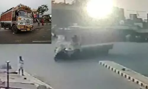 Truck Rams People At Bus Stop In Madhya Pradesh