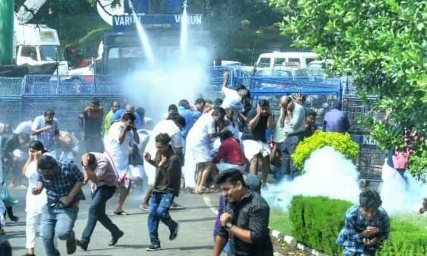 Clashes at Youth Congress March in Thiruvananthapuram