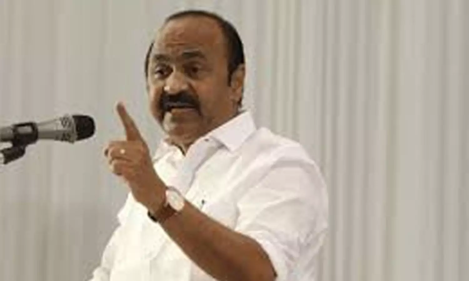 നിങ്ങളെ കേരളം മറക്കില്ല, എന്നും മനസുകളിലുണ്ടാകുമെന്ന് വി.ഡി സതീശൻ