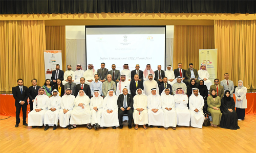 സൗ​ഹൃ​ദ വേ​ദി​യാ​യി ഇ​ന്ത്യ​യി​ലെ ബ​ഹ്റൈ​നി പൂ​ർ​വ വി​ദ്യാ​ർ​ഥി സം​ഗ​മം