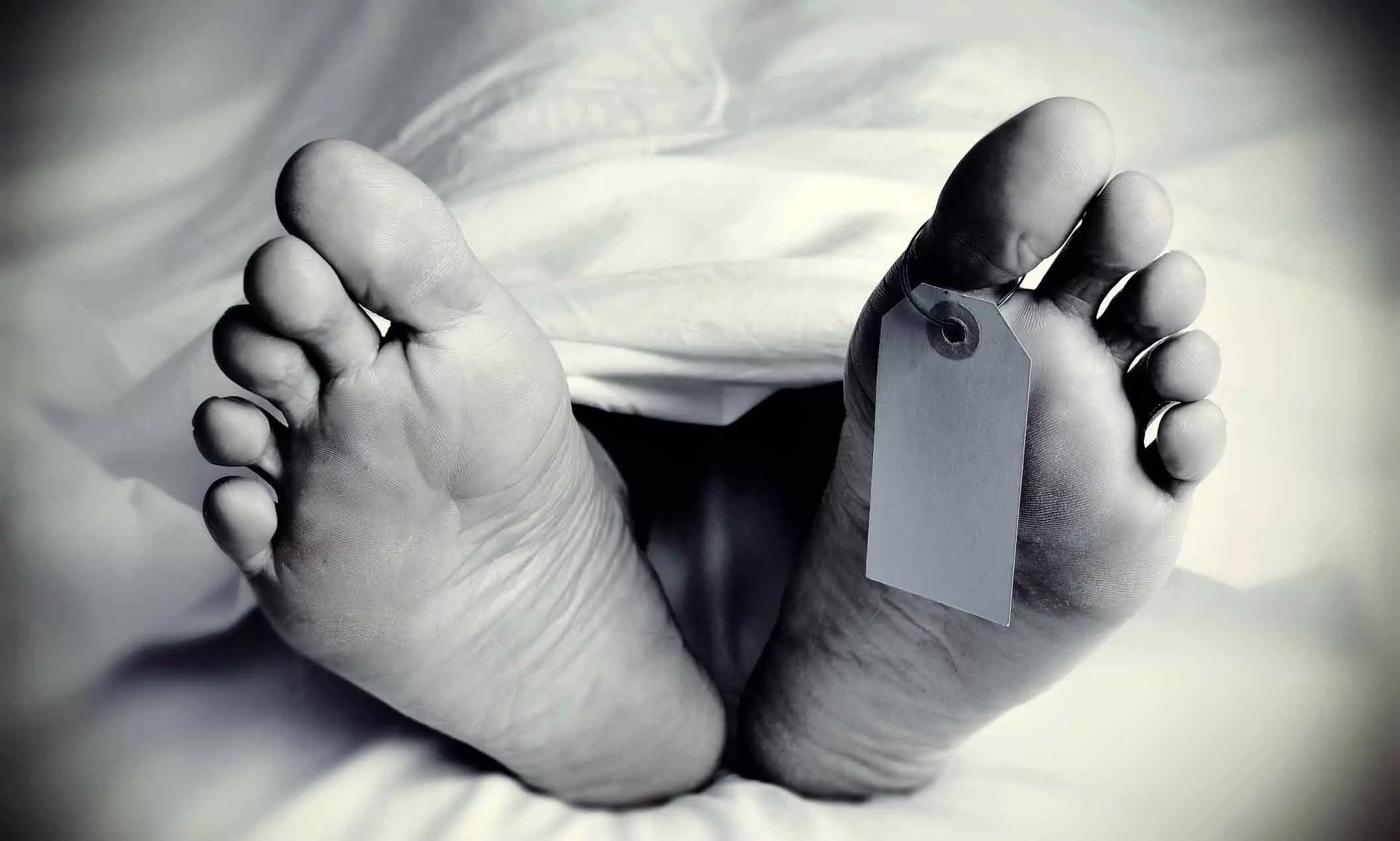 18 വർഷം മുമ്പ് മരിച്ച യുവതിയുടെ മരണ സർട്ടിഫിക്കറ്റ് നൽകാൻ നടപടി 18 വർഷം മുമ്പ് മരിച്ച യുവതിയുടെ മരണ സർട്ടിഫിക്കറ്റ് നൽകാൻ നടപടി