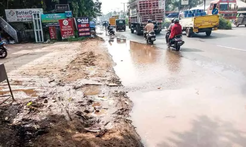 ജപ്പാൻ കുടിവെള്ള പൈപ്പ് വീണ്ടും പൊട്ടി; ജലവിതരണം മുടങ്ങി