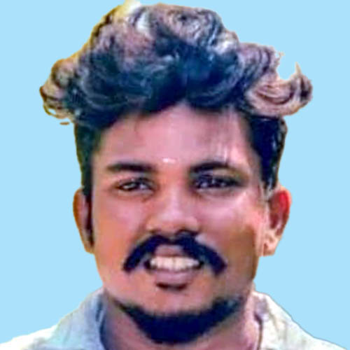 ദേ​ശീ​യ​പാ​ത​യി​ൽ നി​ർ​ത്തി​യി​ട്ട ലോ​റി​ക്ക് പി​ന്നി​ൽ കാ​റി​ടി​ച്ച് ഒ​രാ​ൾ മ​രി​ച്ചു