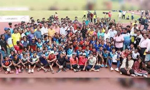 പാ​ല​ക്കാ​ടി​ന് വീ​ണ്ടും കി​രീ​ടം; അ​ട്ടി​മ​റി​ച്ച്​ ഐ​ഡി​യ​ൽ    ഇ.​എ​ച്ച്.​എ​സ്.​എ​സ്