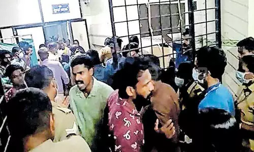 Mother and newborn baby dies in alappuzha Mother and newborn baby dies in alappuzha