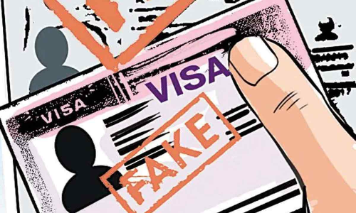 വ്യാജ വിസ റാക്കറ്റ്: വിപുലമായ അന്വേഷണത്തിന് പൊലീസ് വ്യാജ വിസ റാക്കറ്റ്: വിപുലമായ അന്വേഷണത്തിന് പൊലീസ്