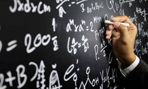 യു.പിയിൽ അധ്യാപിക ട്രാൻസ്ജെൻഡർ ആണെന്നറിഞ്ഞപ്പോൾ രാജിവെക്കാൻ സ്കൂൾ അധികൃതർ നിർബന്ധിച്ചതായി പരാതി