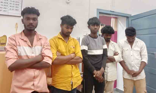 five arrested in munnar