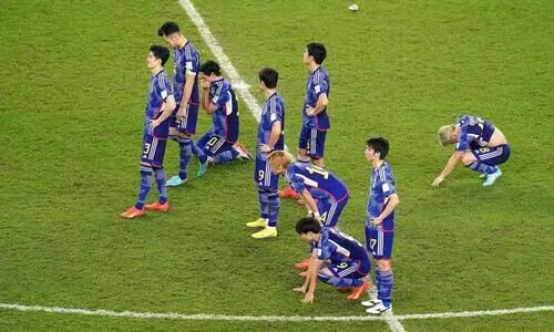 ഏഷ്യ മടങ്ങി, യൂറോപ്പിനുള്ള ശക്തമായ മുന്നറിയിപ്പുമായി