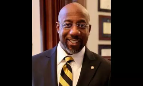 ജോർജിയയിൽ വാർനോക്ക്, സെനറ്റിൽ ഡെമോക്രാറ്റുകൾക്ക് ഭൂരിപക്ഷം