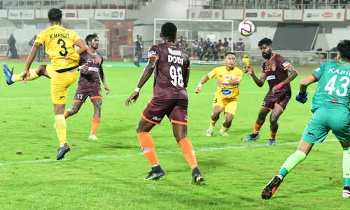 ഐ ലീഗിൽ സുദേവ എഫ്.സിയെ എതിരില്ലാത്ത മൂന്ന് ഗോളിന് വീഴ്ത്തി ഗോകുലം മൂന്നാം സ്ഥാനത്ത് ഐ ലീഗിൽ സുദേവ എഫ്.സിയെ എതിരില്ലാത്ത മൂന്ന് ഗോളിന് വീഴ്ത്തി ഗോകുലം മൂന്നാം സ്ഥാനത്ത്