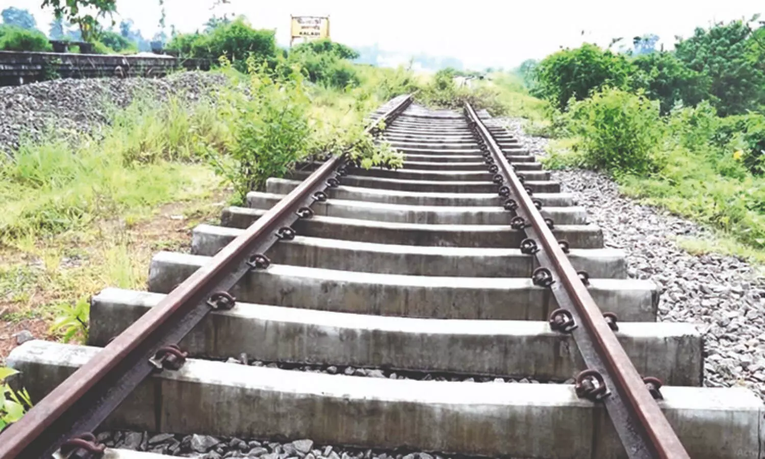 ചെങ്ങന്നൂർ - പമ്പ വേഗ റെയിൽപാത അന്തിമ ലൊക്കേഷൻ സർവേക്ക് അനുമതി നൽകിയെന്ന്​