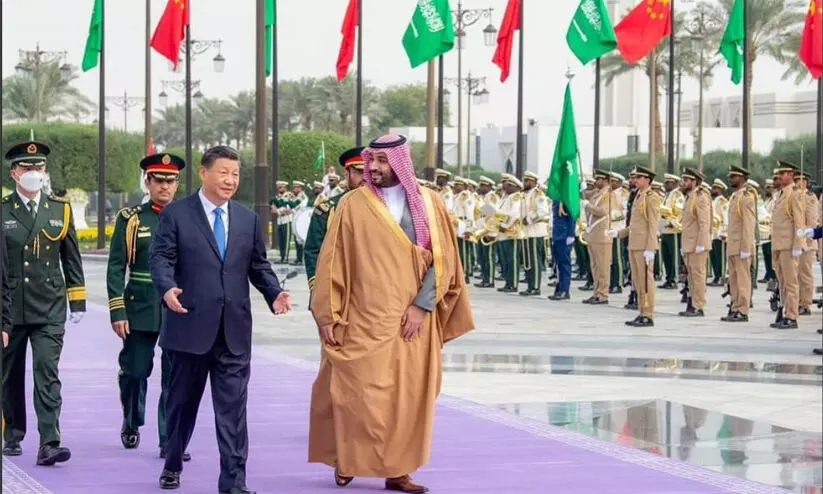 ഷി ജിൻപിങ്ങിനെ സൗദി കിരീടാവകാശി സ്വീകരിച്ചു​; ധാരണാപത്രങ്ങൾ കൈമാറി