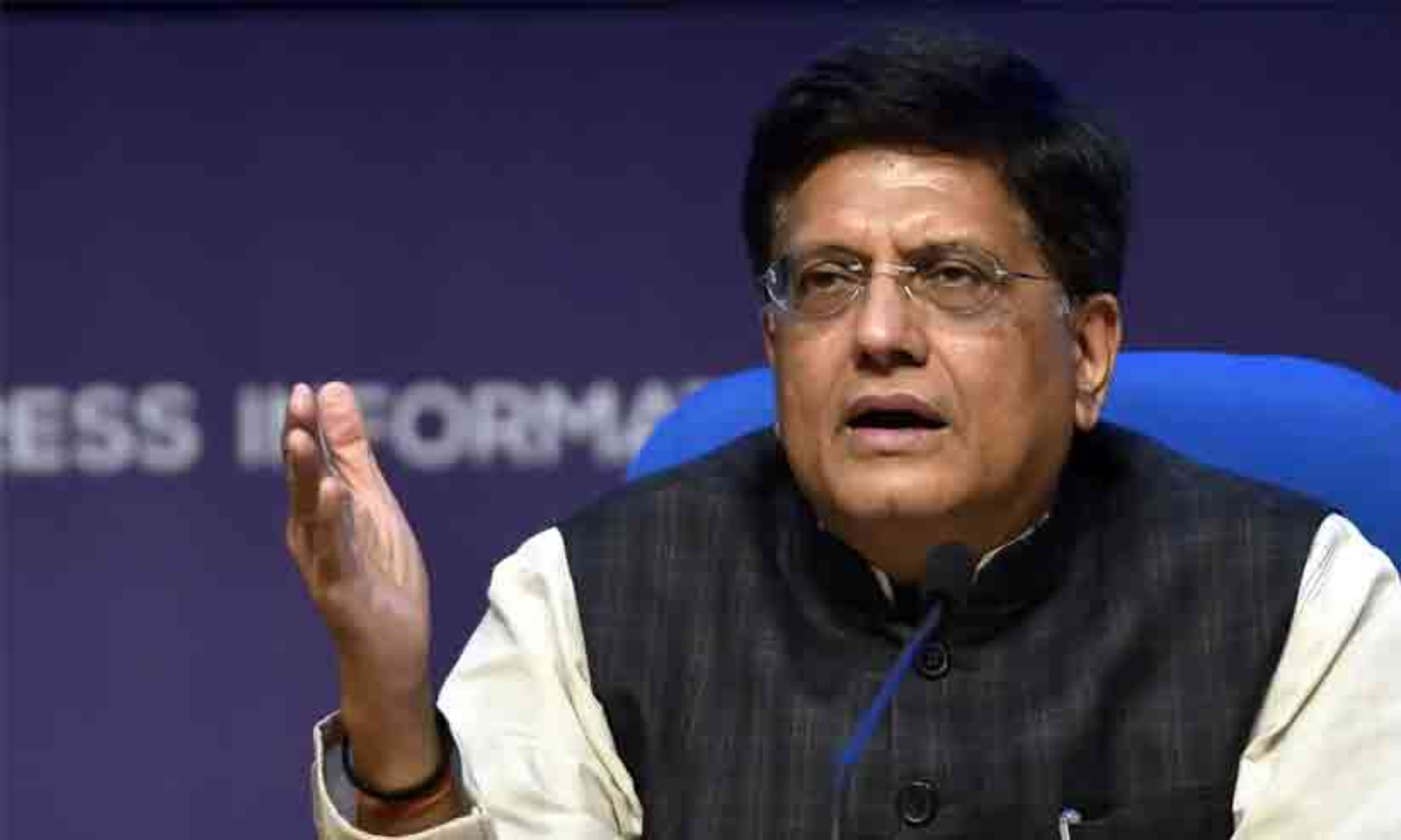 പ്രളയകാലത്ത് കേരളത്തിന് നൽകിയ ഭക്ഷ്യധാന്യം സൗജന്യമല്ല; ജനങ്ങളുടെ ആവശ്യം നിറവേറ്റാത്ത സര്‍ക്കാര്‍ പരാജയം -കേന്ദ്രമന്ത്രി